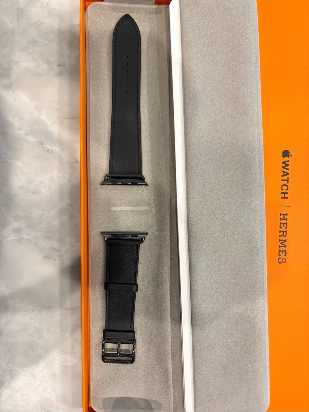 Hermes genuine hermès